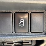 トヨタ ハイエースコミューター AT 2015年式 車両写真21