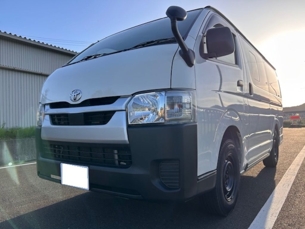 トヨタ ハイエースバン AT 2021年式 車両写真01