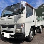 三菱ふそう キャンター 3tダンプ MT 2013年式 左前