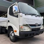 トヨタ ダイナ 2t AT 2012年式 右前