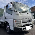 三菱ふそう キャンター 3tダンプ MT 2013年式 右前