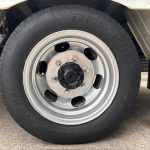 トヨタ ダイナ 1.1tWキャブ MT 2015年式 タイヤ